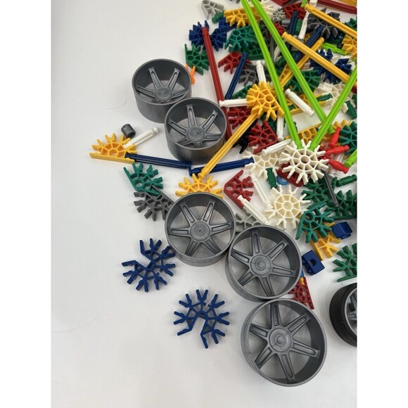 Vintage K'NEX Yellow Box Hard Carrying Case Lot w/Misc Individual Pieces, Wheels - Picture 2 of 8